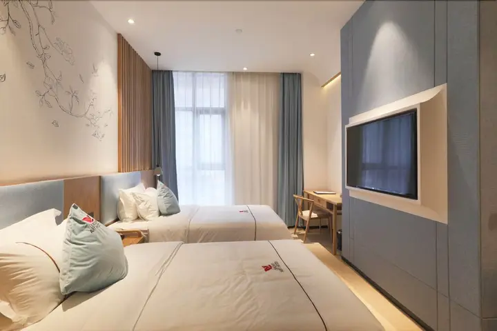 Шэньчжэнь: Leader Art Hotel