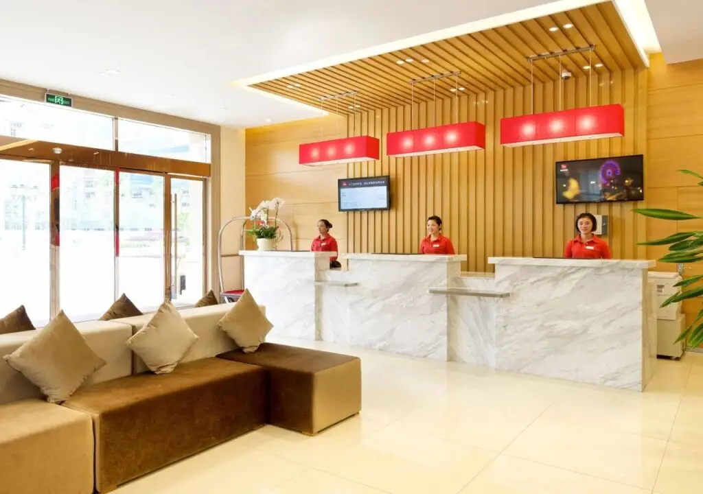Чэнду: Ibis Wenjiang Floraland