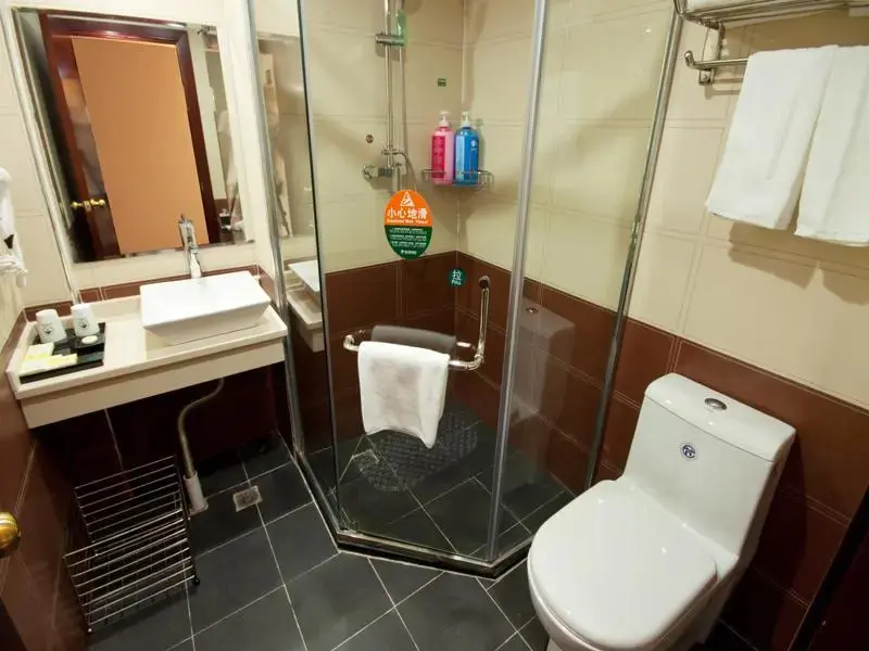 Санья: Greentree Inn Sanya Bar Street Linchunhe Road Business Hotel