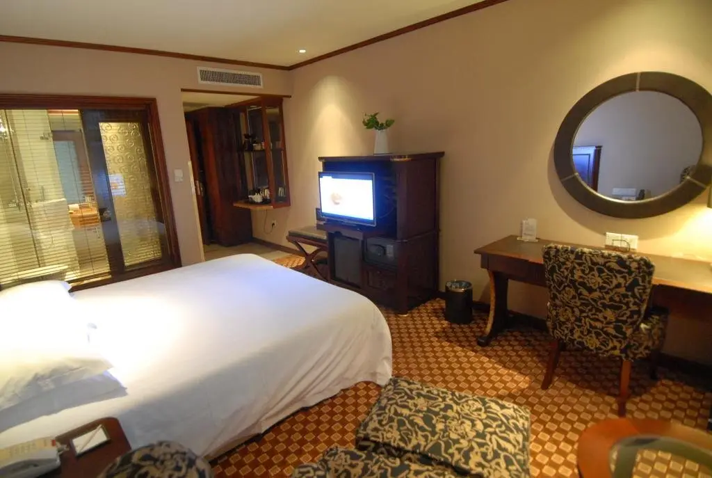 Нинбо: Ningbo Hai Ju Hotel