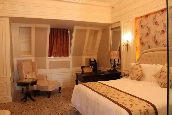 Гуанчжоу: Dragon Lake Princess Hotel