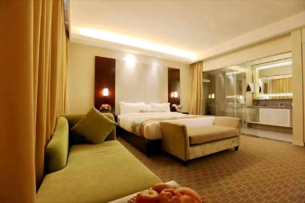 Шанхай: New Fortune Hotel Shanghai