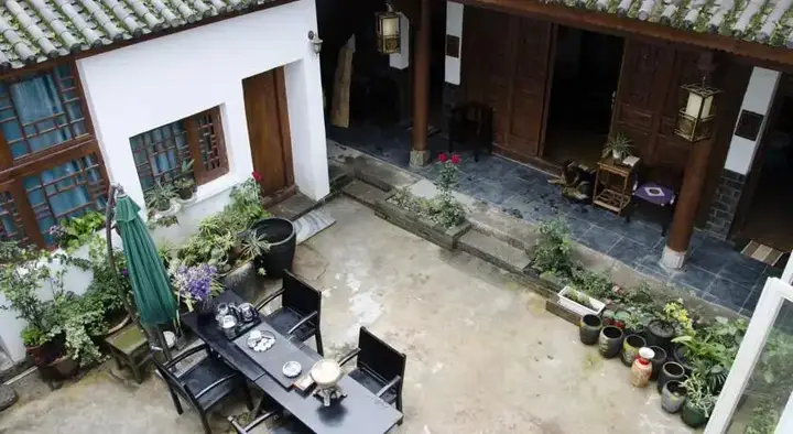 Дали: Shanti Guest House