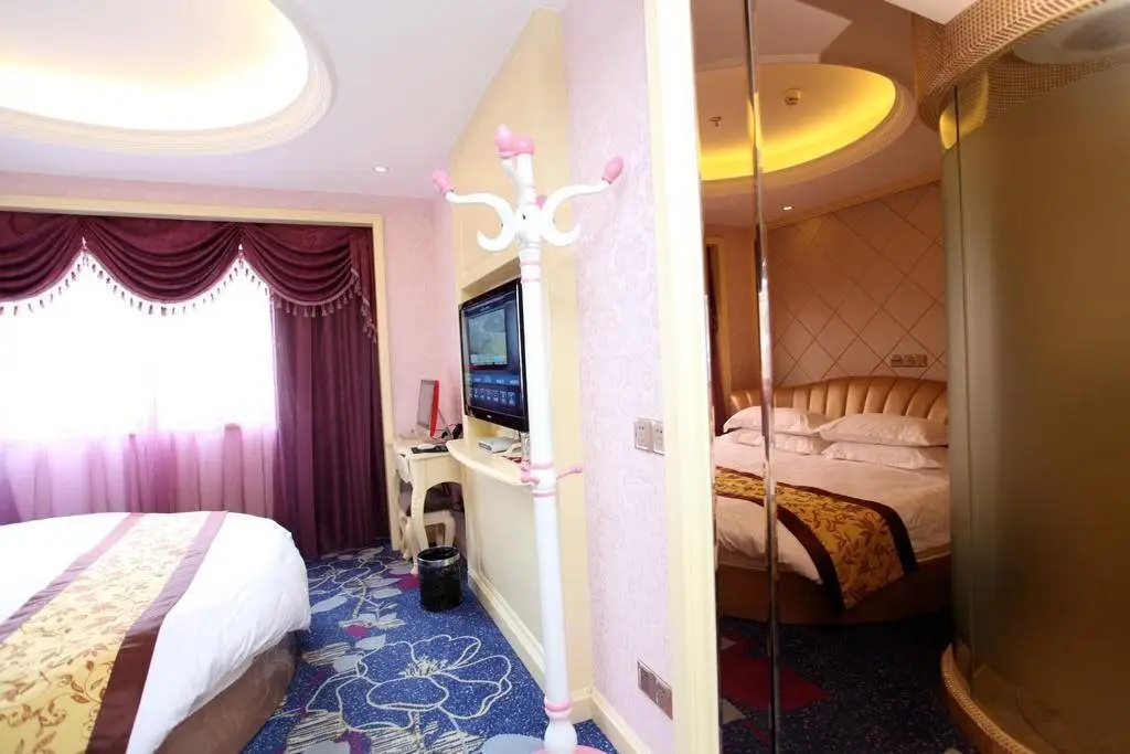 Иу: Kaimeilong Hotel