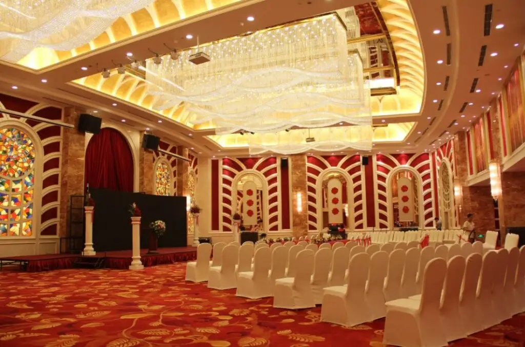 Чунцин: Chongqing Sport Hotel