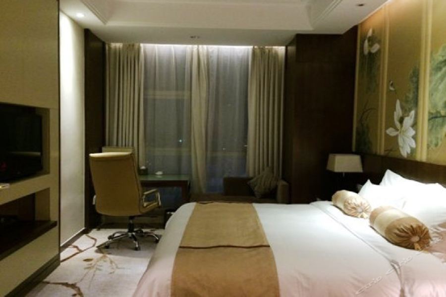 Нинбо: World Trade Center Hotel