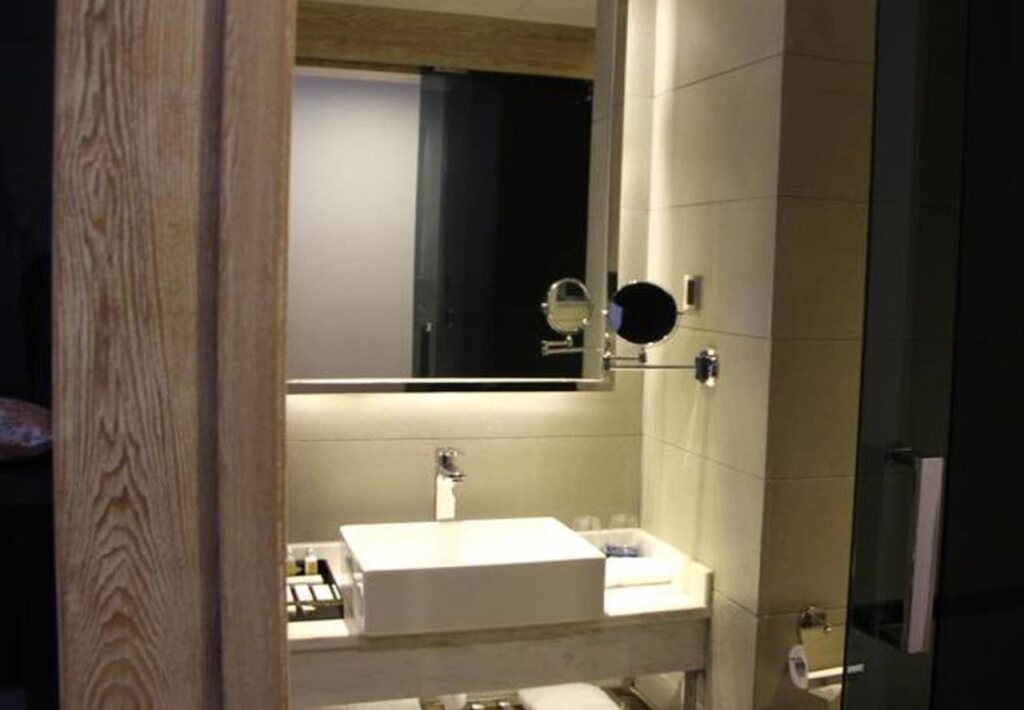 Чэнду: Howdy Smart Hotel