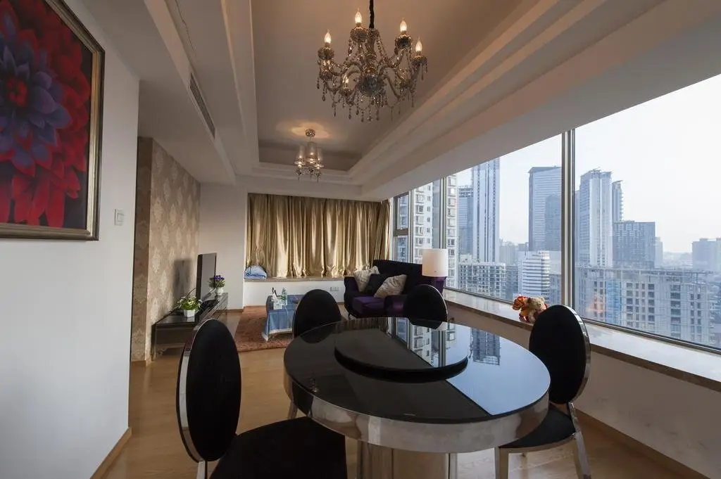 Чэнду: Chengdu Langyu Fulu Boutique Apartment