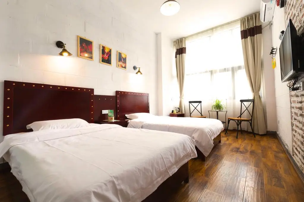 Чэнду: Chengdu Jinling International Youth Hostel