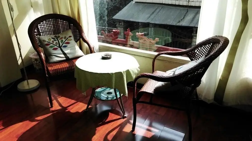 Чэнду: Chengdu Bling Bling Hostel