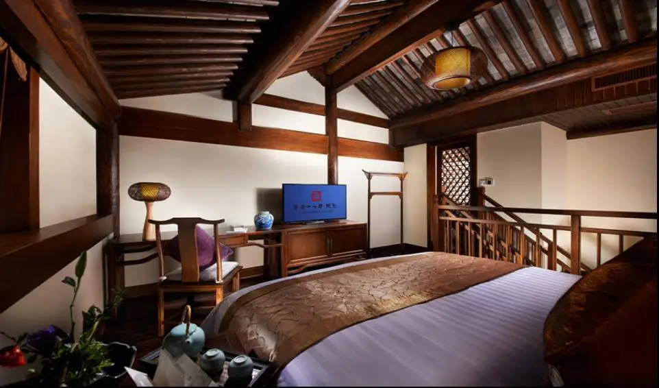 Нинбо: New Century Resort Shiqifang