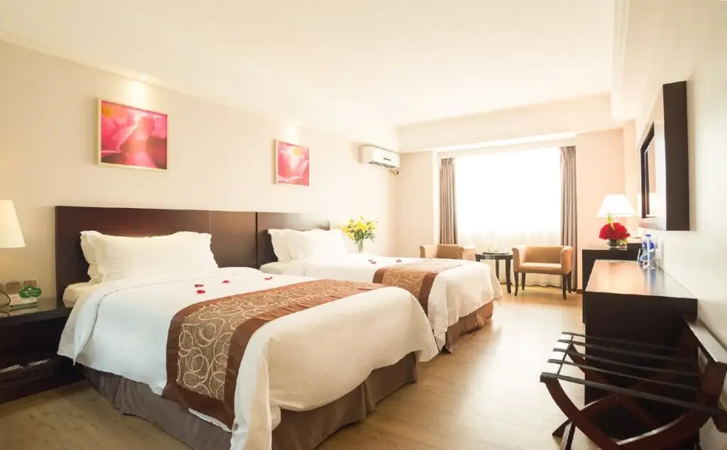 Чжухай: Zhuhai Aqueen Hotel