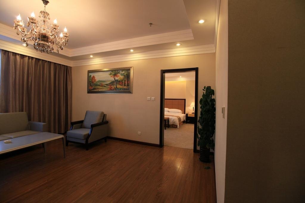 Zhangjiakou HongHao Holiday Hotel — фото 1