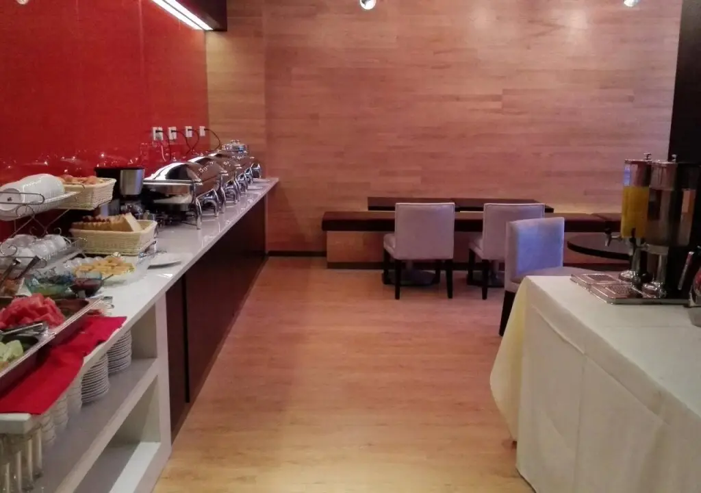IBIS Leshan City Center Hotel — фото 1
