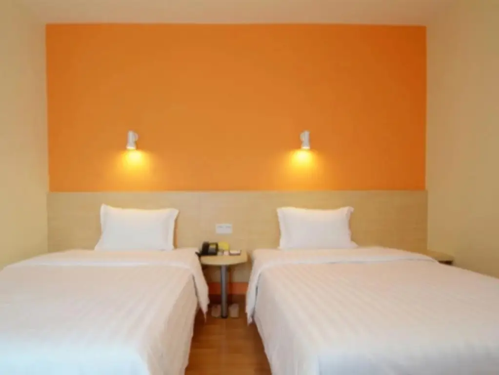Гуанчжоу: 7Days Inn Guangzhou Zhongda North Gate Square