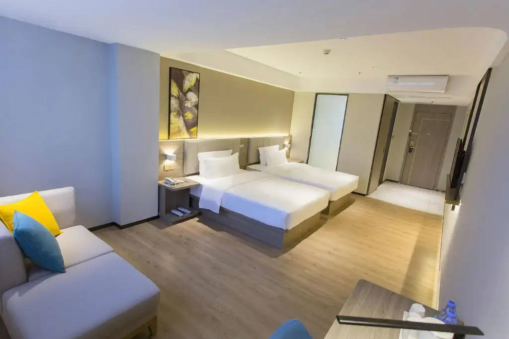 Гуанчжоу: 7 Days Inn (Guangzhou Jingxi Nanfang Hospital Tonghe Metro Station)