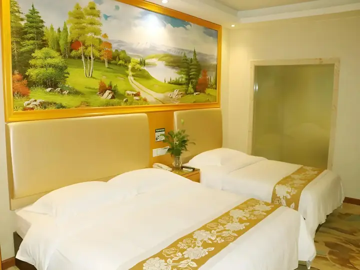 Гуанчжоу: GreenTree Inn Guangzhou Chimelong Paradise Yuangang Metro Station Hotel