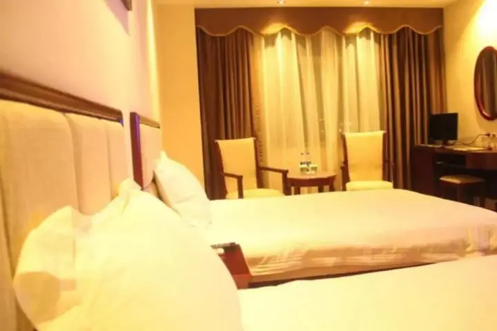 Гуанчжоу: GreenTree Inn Guangzhou Chimelong Paradise Yuangang Metro Station Hotel