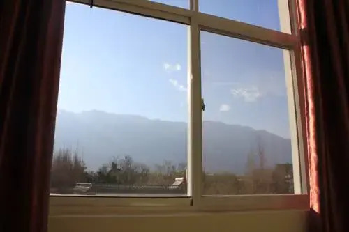 Дали: Dali Brother Youth Hostel