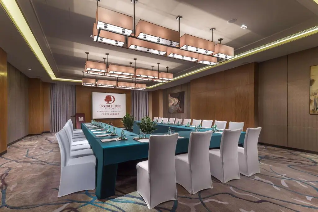 Гуанчжоу: DoubleTree by Hilton Guangzhou Science City-Free Shuttle Bus Service During Canton Fair Period