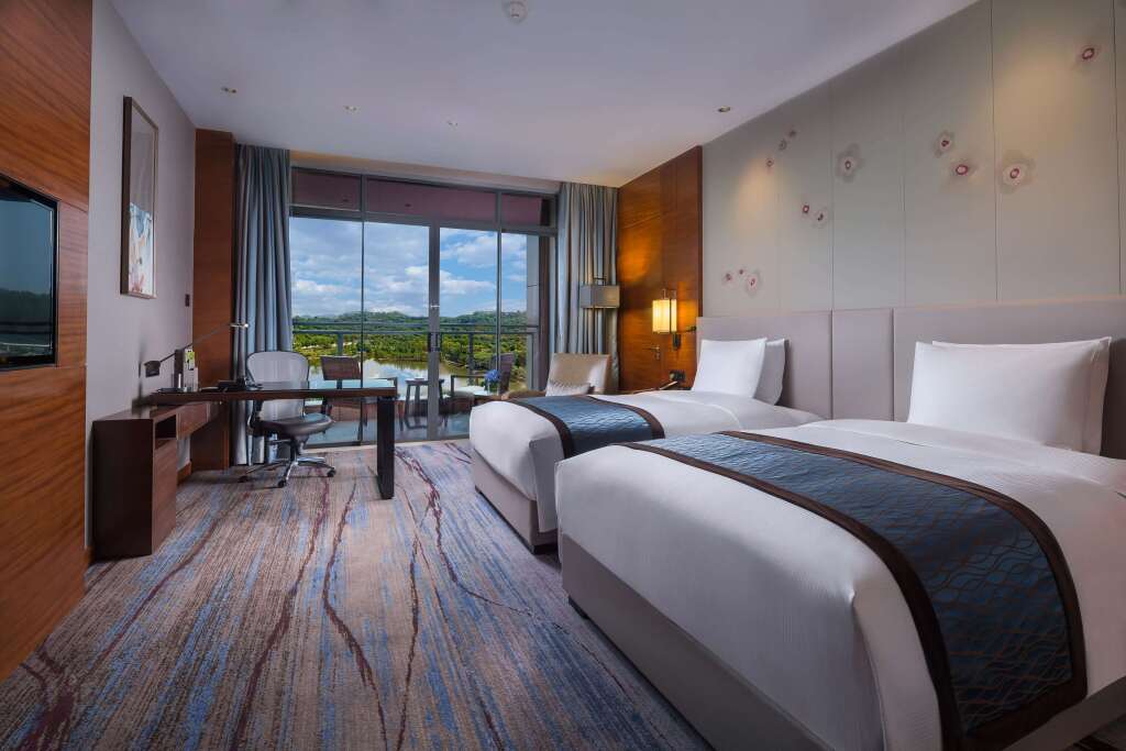 Гуанчжоу: DoubleTree by Hilton Guangzhou Science City-Free Shuttle Bus Service During Canton Fair Period