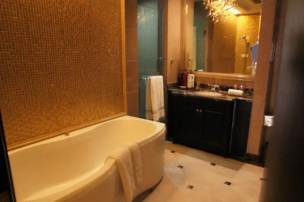 Tian An Guo Hui Luxury Hotel — фото 1