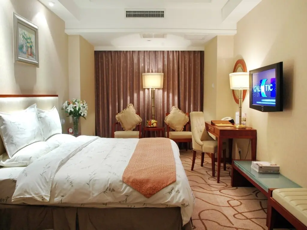 Наньчан: Galactic Peace International Hotel