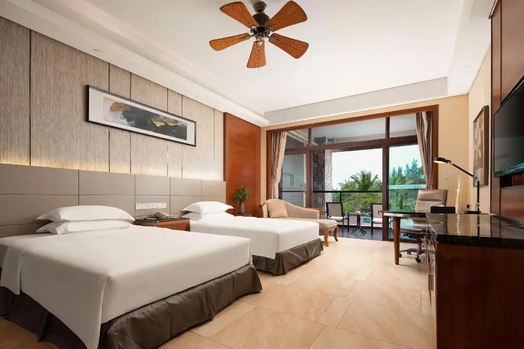 Lingao: HaiNan Country Garden Golden Beach Spring Hotel