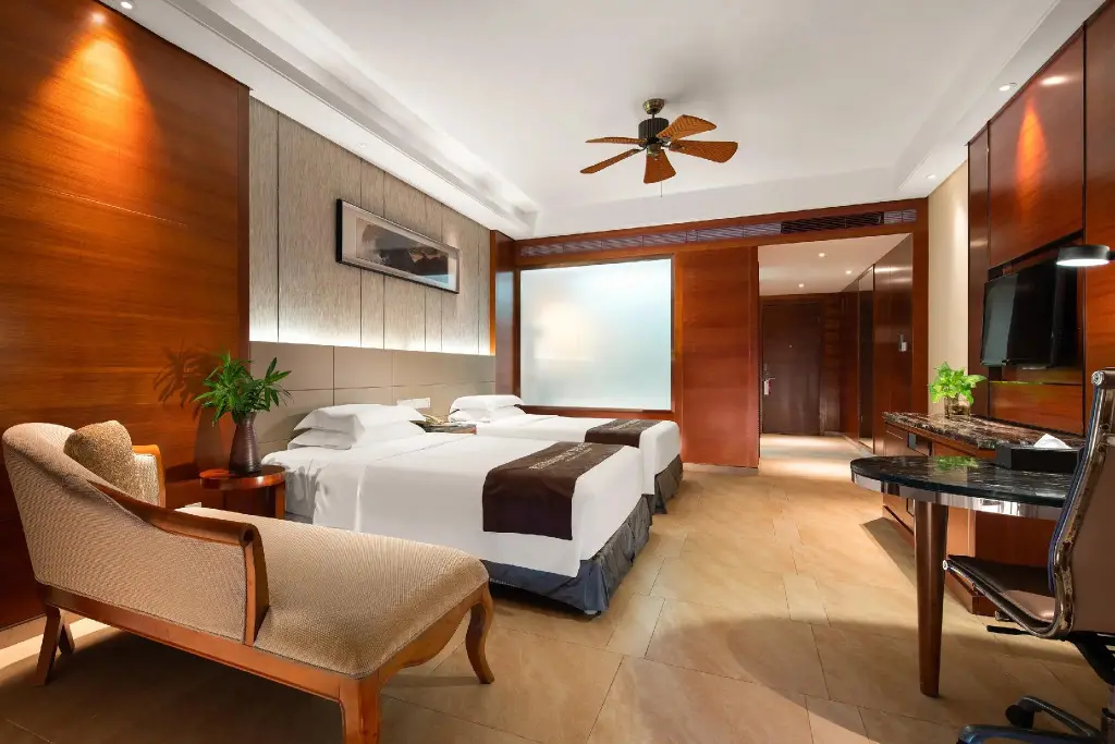 Lingao: HaiNan Country Garden Golden Beach Spring Hotel