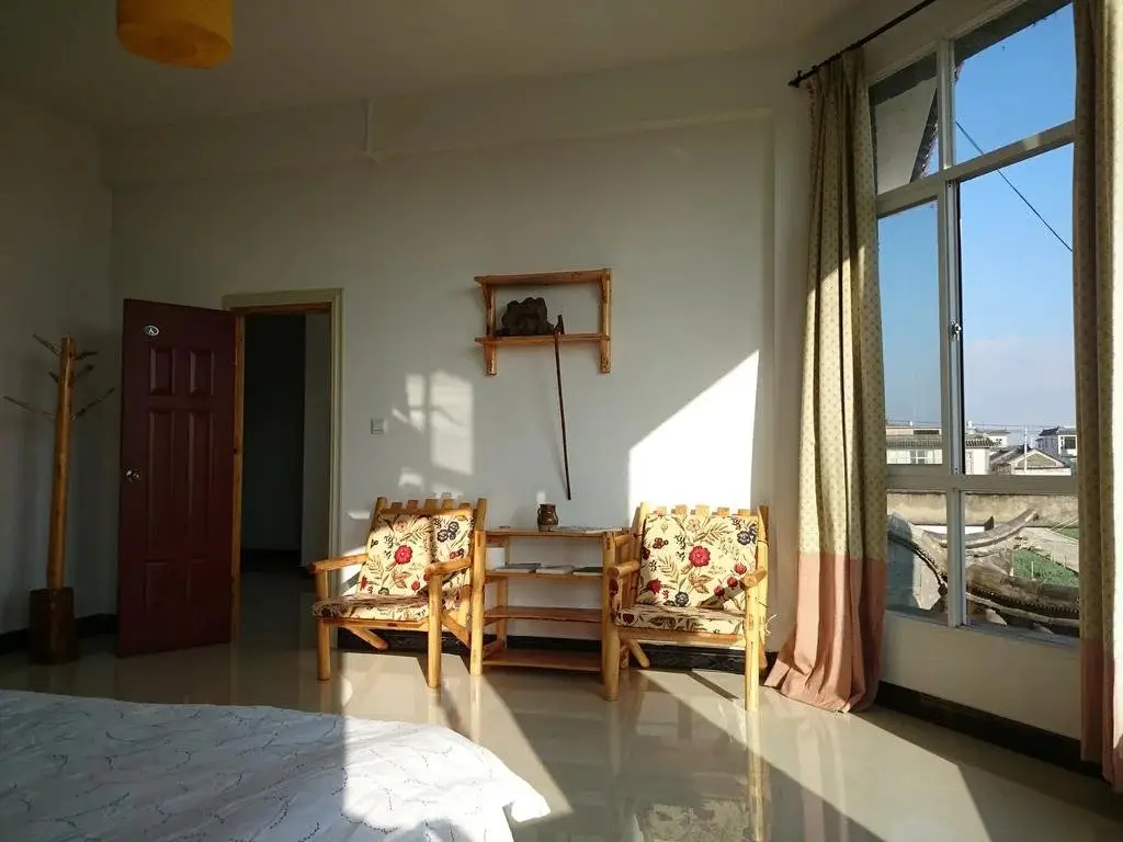 Дали: Dali Erhai Ai Yuan Xuan Inn Sea View Hostel
