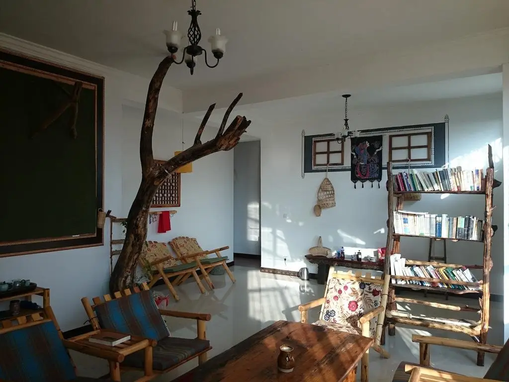 Дали: Dali Erhai Ai Yuan Xuan Inn Sea View Hostel