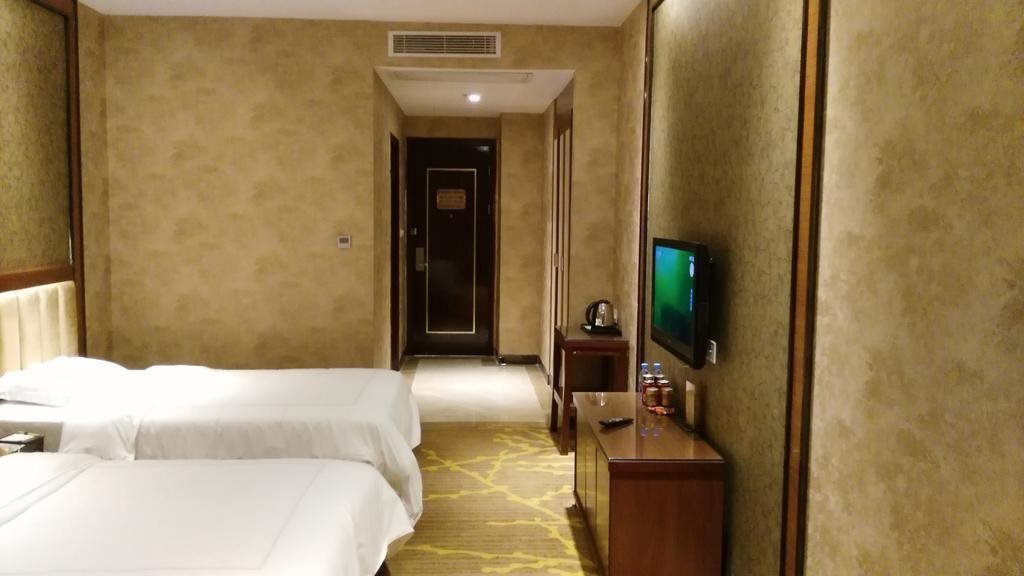 Шэньчжэнь: Shenzhen Long Vacation Hotel