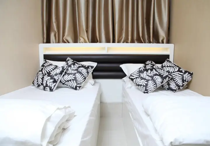 Гонконг: Guest House Conext