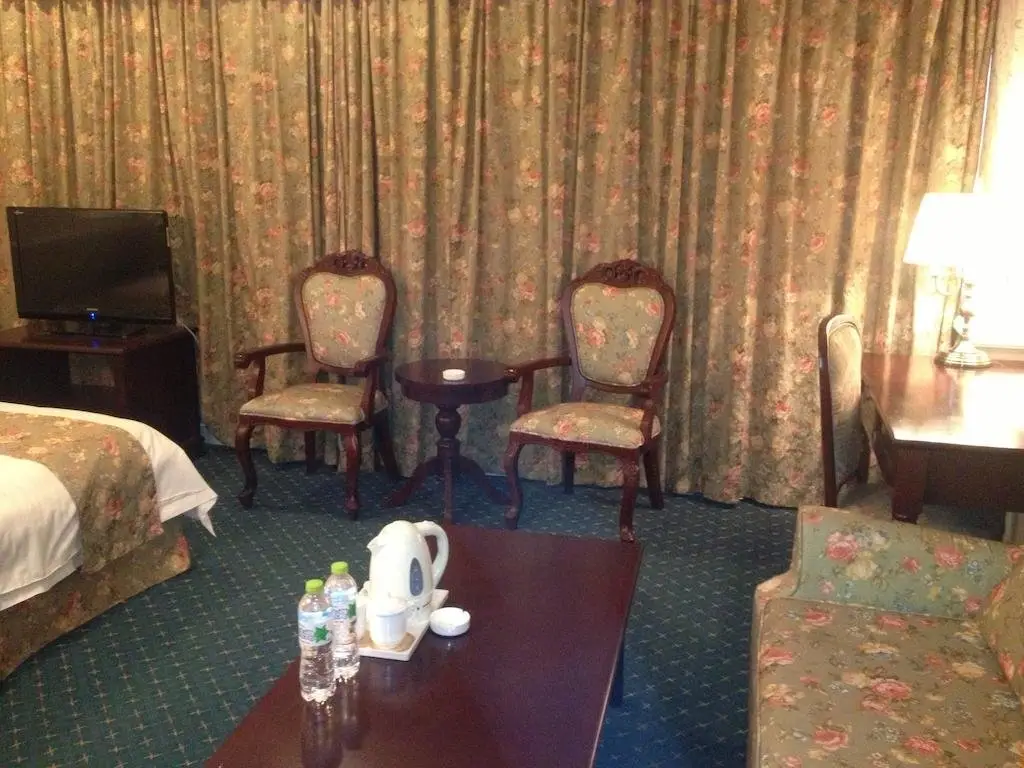 Пекин: Oak Hotel Beijing West Railway Station