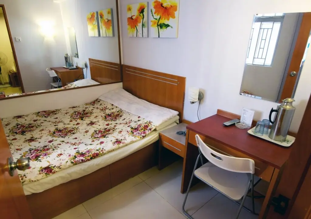 Гонконг: Ginza Hotel