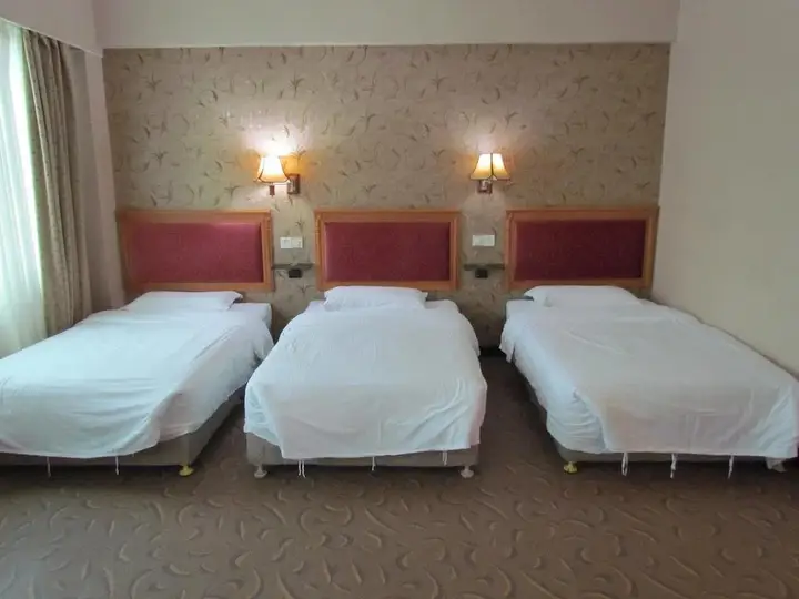 Гуанчжоу: Canton Lucky Hotel