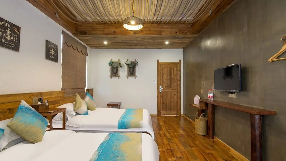 Хучжоу: Floral Hotel · Mo Gan Tian QuanMogan Mountain