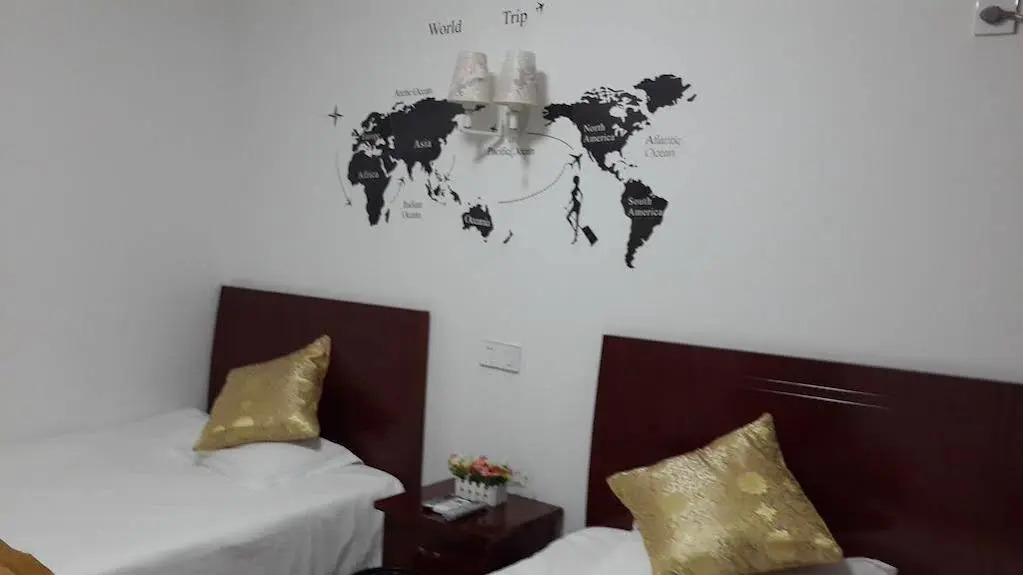 Цзясинь: Xitang Xuyue Theme Inn