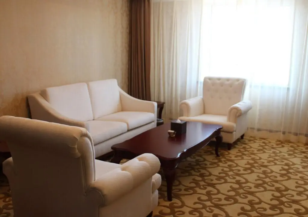 Далянь: Southern Airlines Pearl Hotel