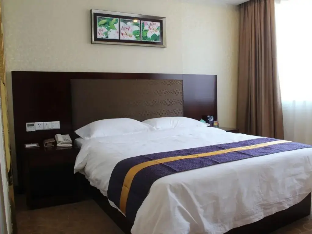 Чжухай: Zhuhai Platinum Holiday Hotel
