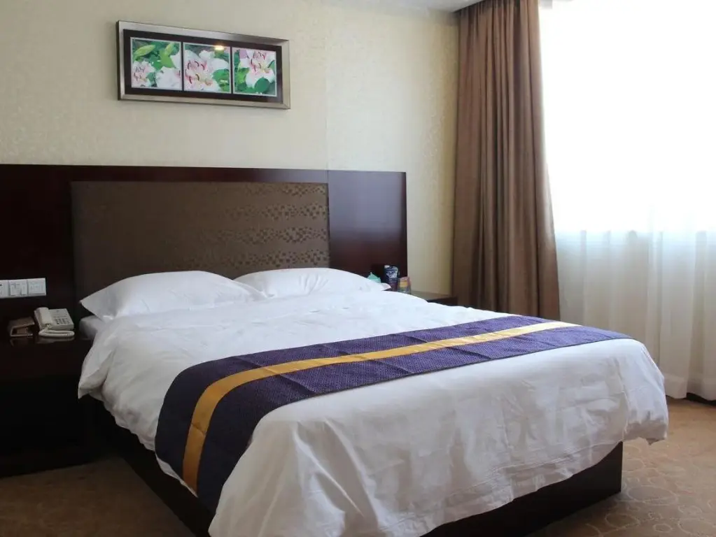 Чжухай: Zhuhai Platinum Holiday Hotel