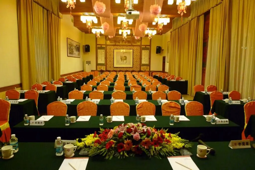 Pingyao Hong Shan Yi Hotel — фото 1