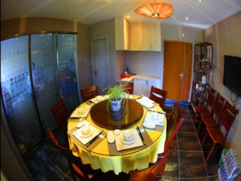 Наньпин: Wuyishan Huanyu Tourist Club