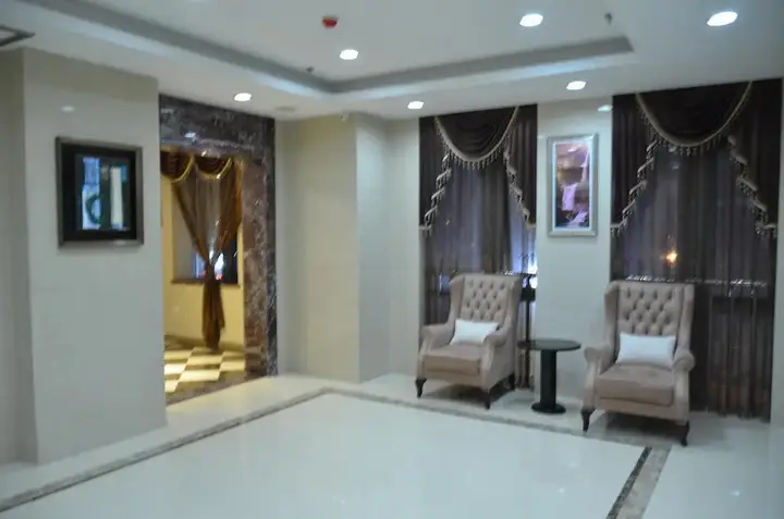 Тяньцзинь: Tianjin Garden Business Hotel