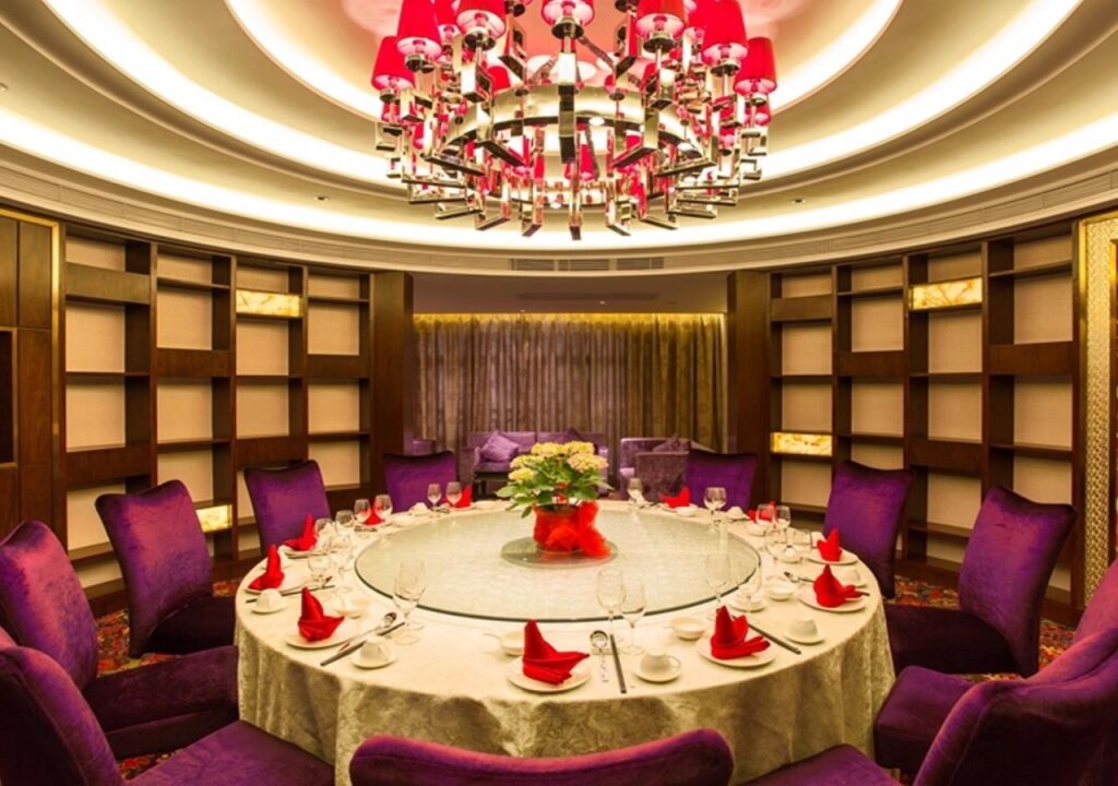 Чжаоцин: LN Dongfang Hotel, Sihui