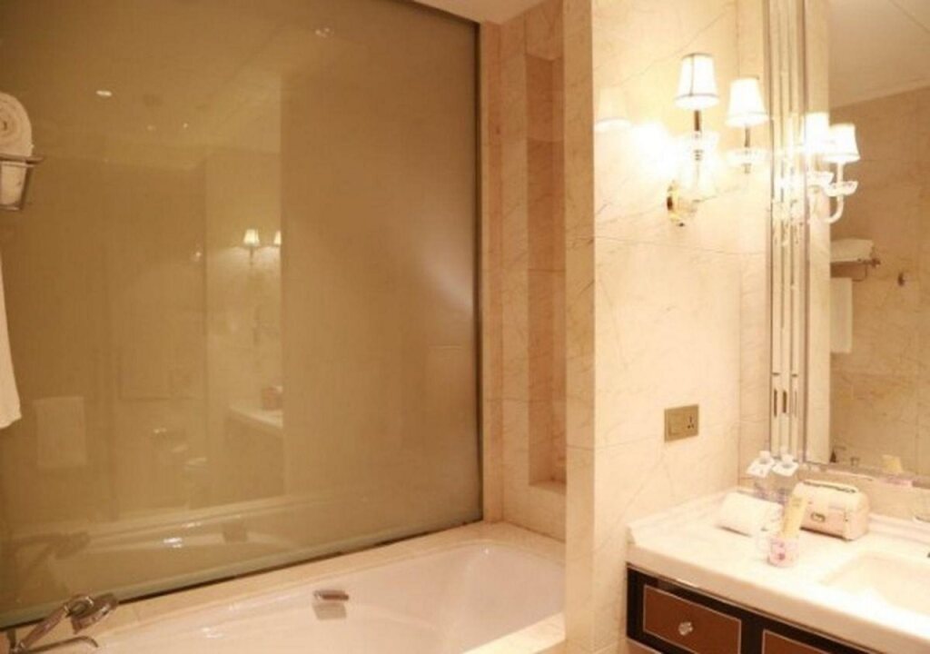 Хучжоу: Dongwu New Century Grand Hotel Huzhou
