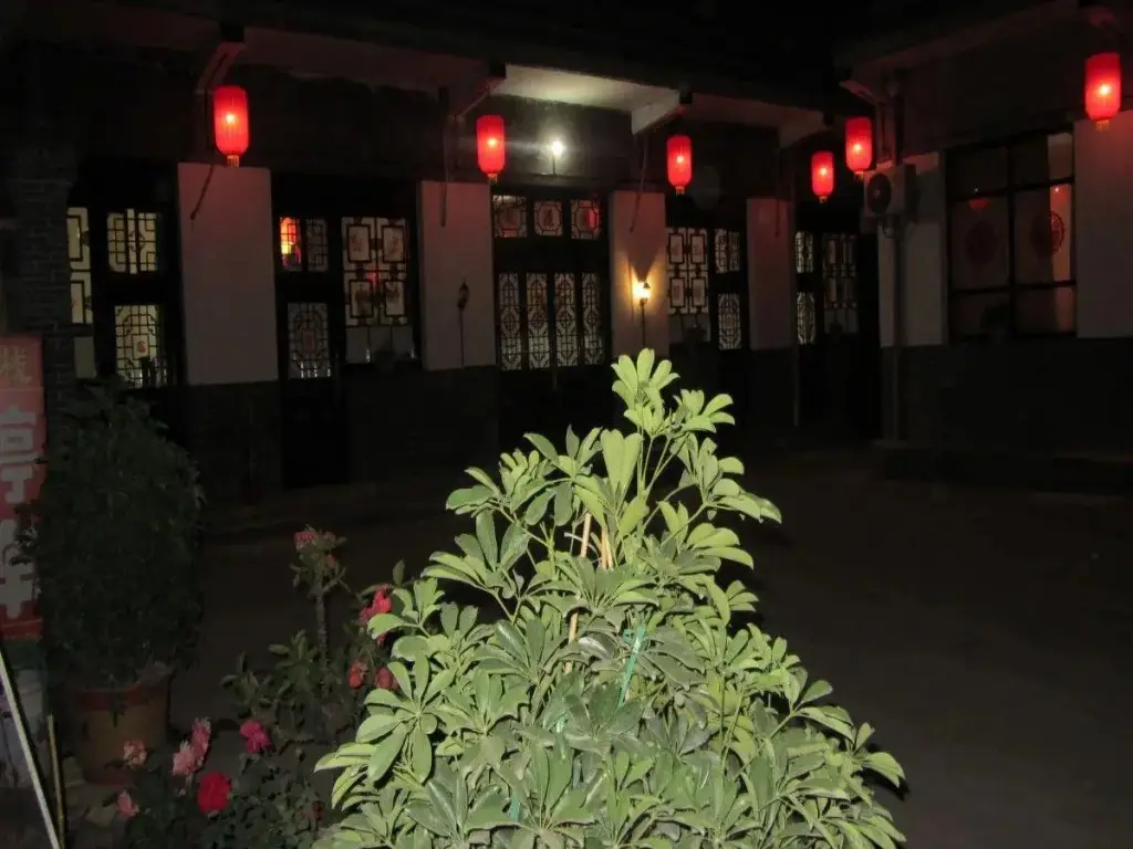 Pingyao Ju Yuan Ge Inn — фото 1
