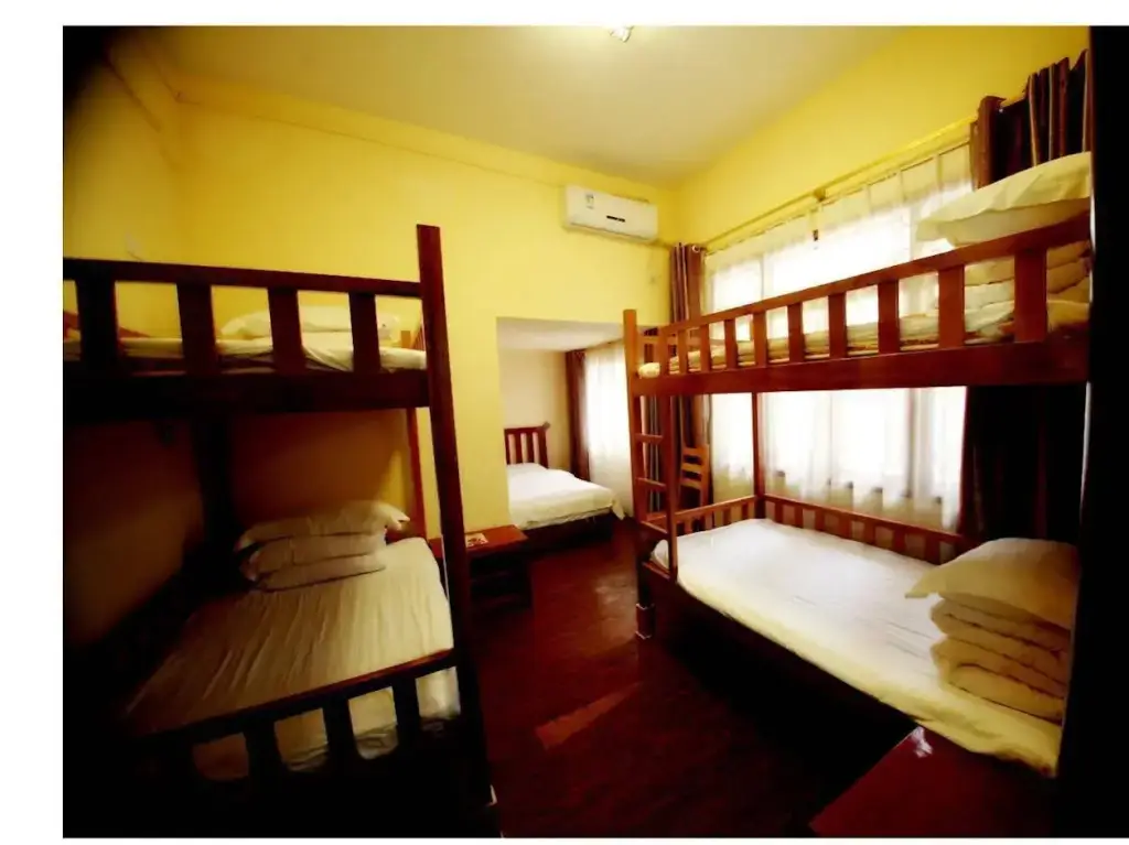 Гуйлинь: Parkside Hostel