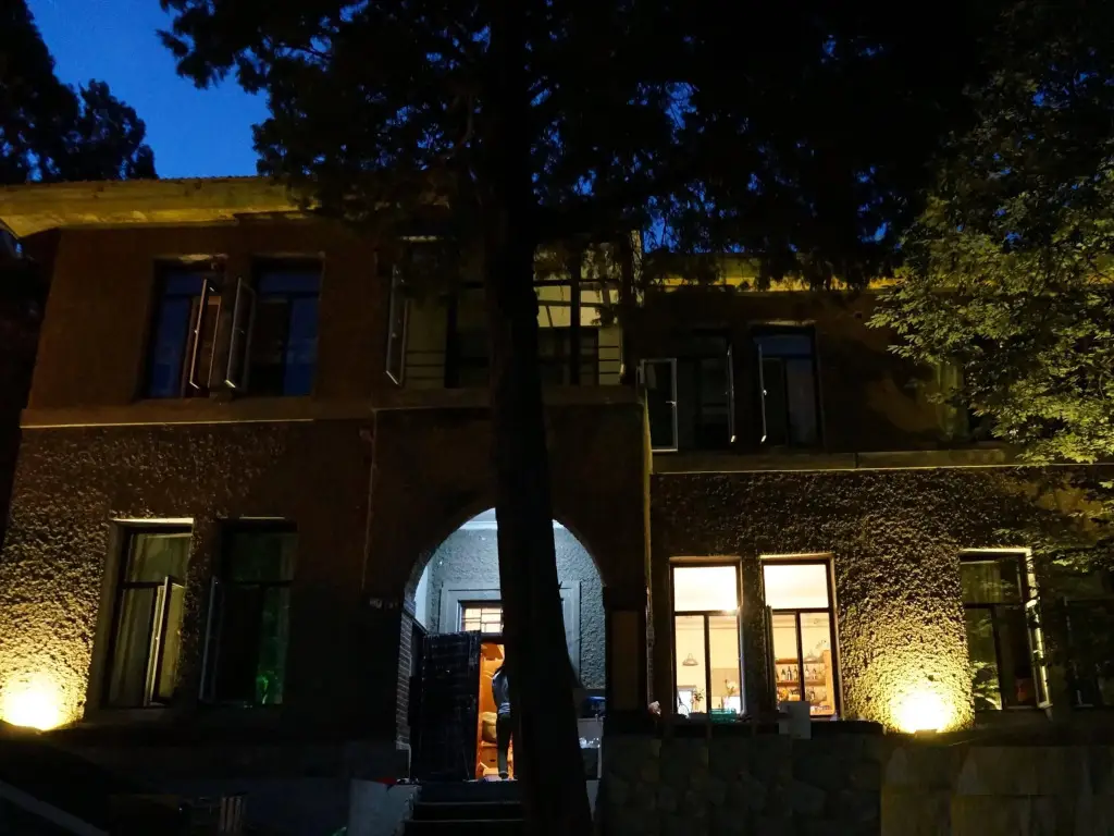 Далянь: Dalian Old Alley Youth Hostel