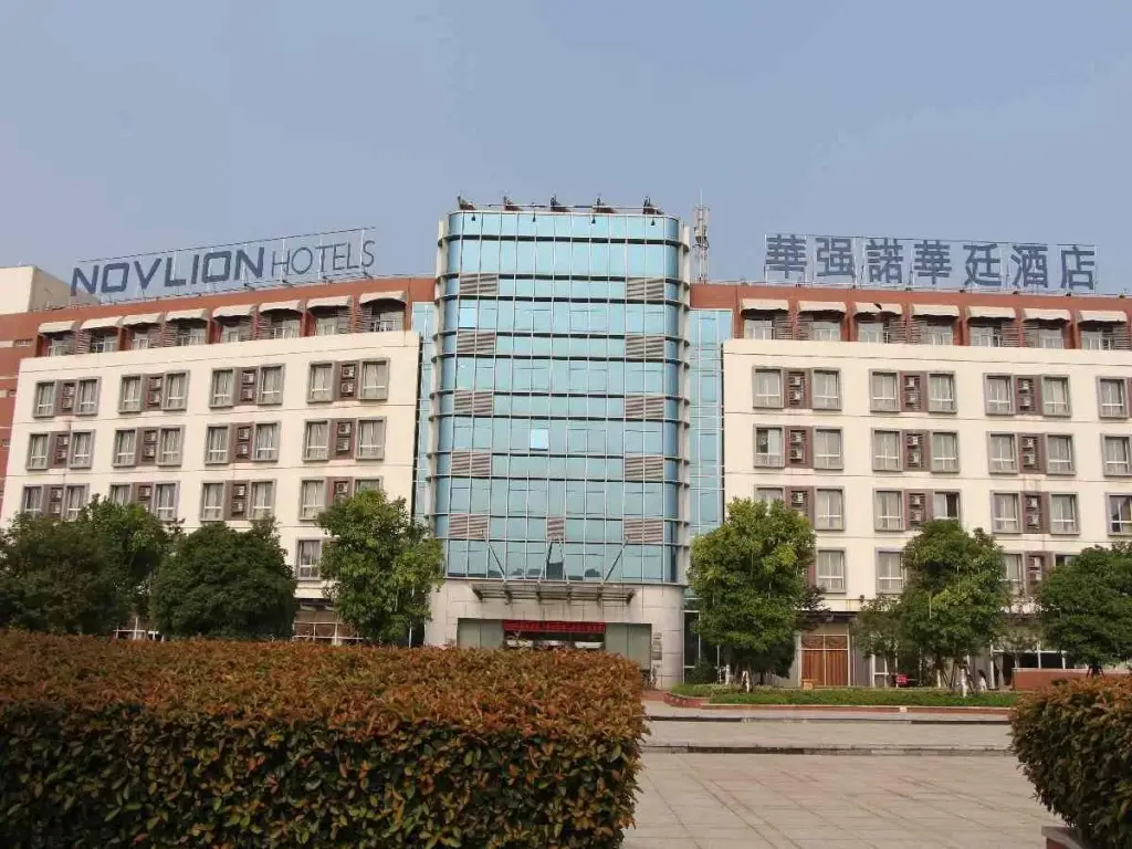 Novlion Hotel — фото 1
